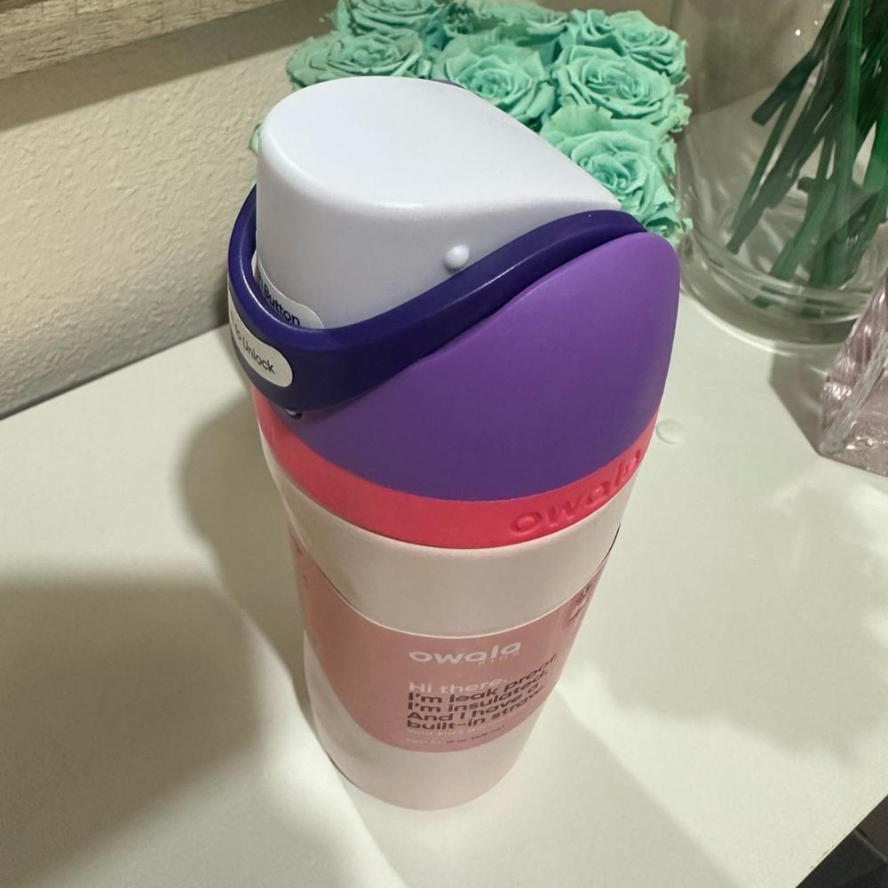 Kids Pink and Purple OWALA Insulated Water Bottle - Picture 2 of 5